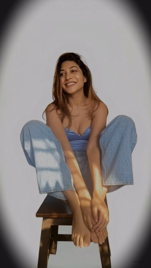 Pallavi Das — model portfolio photo 2 of 8