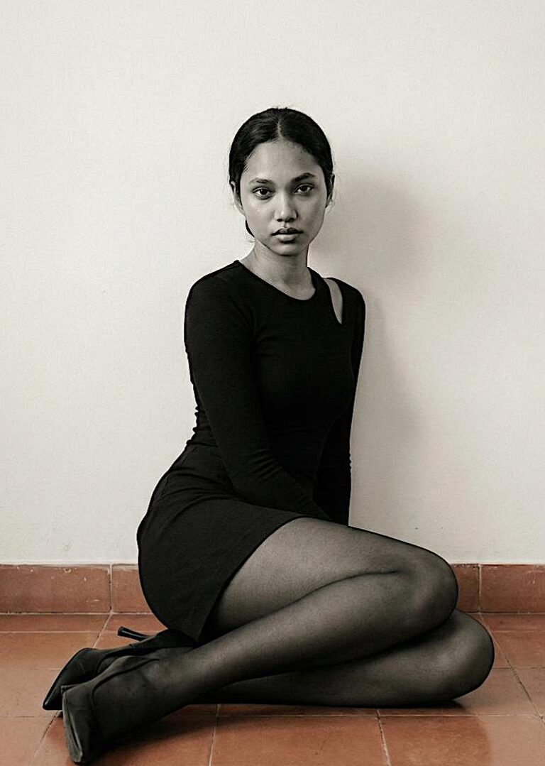 Abhigna Patnala — model portfolio photo 30 of 48