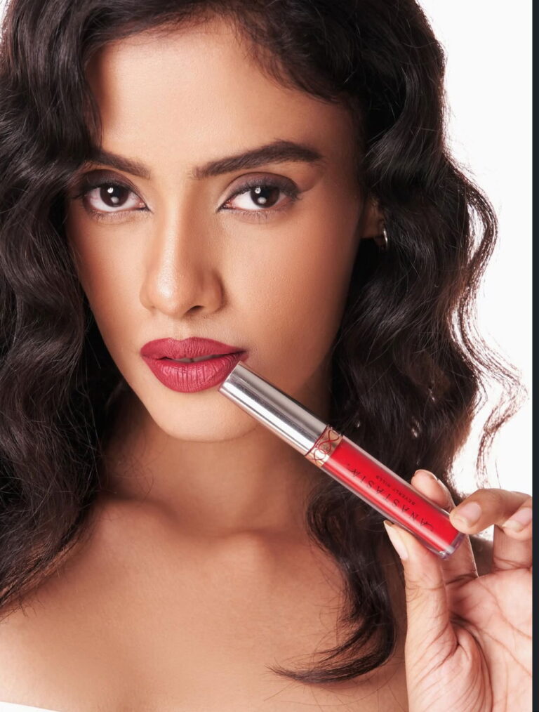 Dakshita — model portfolio photo 31 of 44