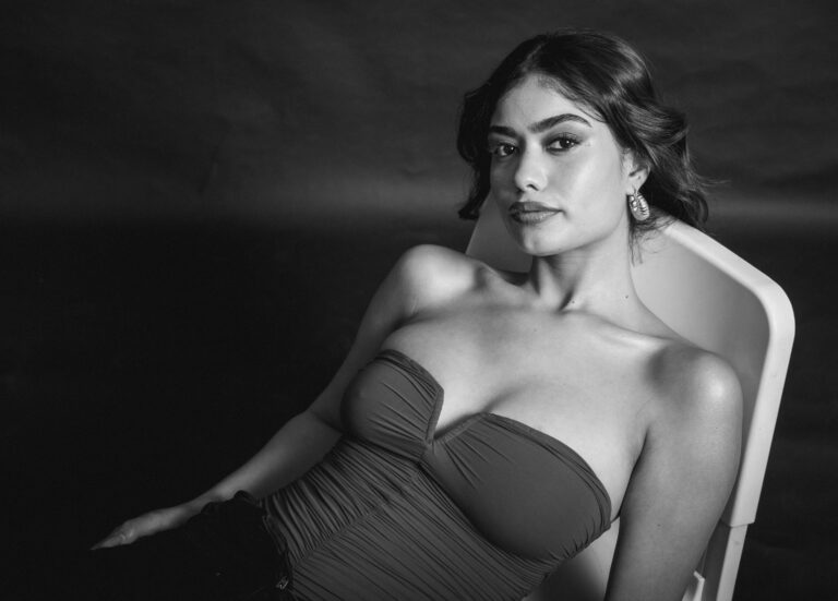 Gaurika Vashisth — model portfolio photo 17 of 42