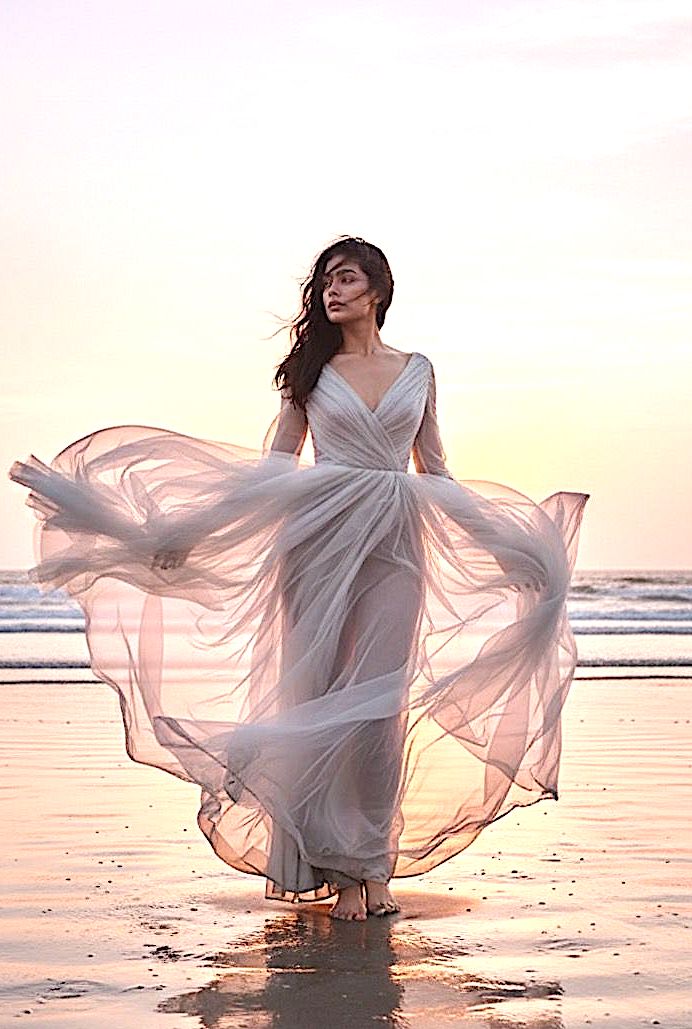 Gaurika Vashisth — model portfolio photo 16 of 42