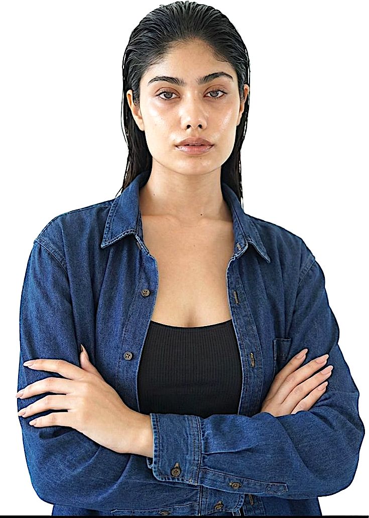 Gaurika Vashisth — model portfolio photo 21 of 42