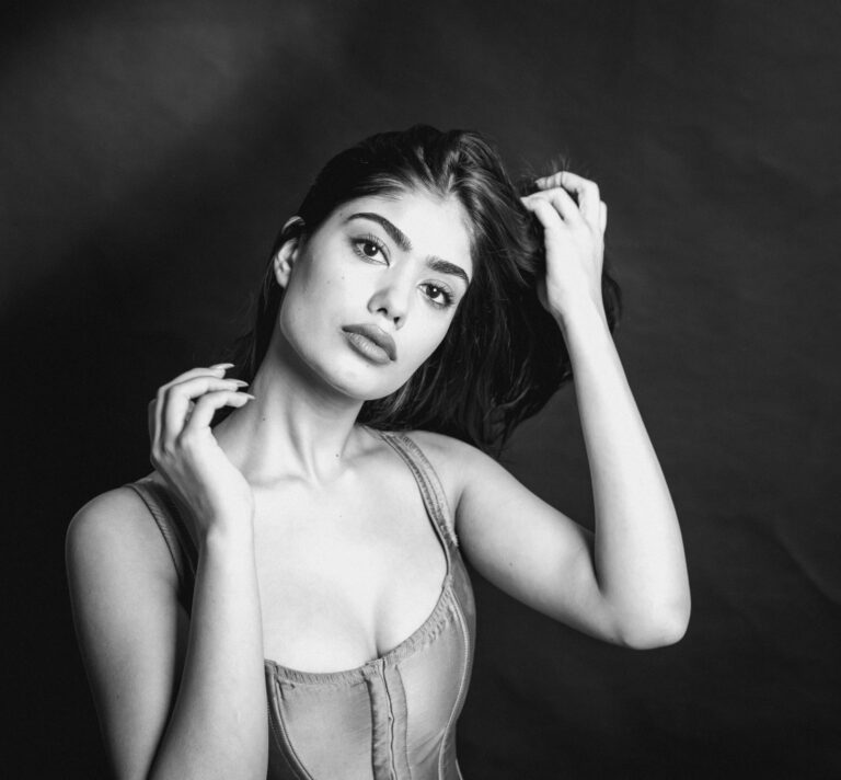 Gaurika Vashisth — model portfolio photo 22 of 42