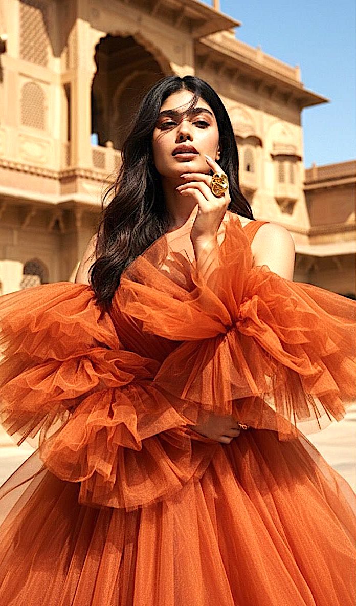 Gaurika Vashisth — model portfolio photo 29 of 42