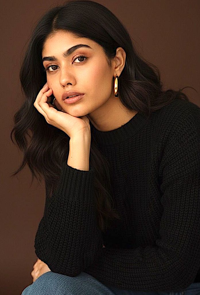 Gaurika Vashisth — model portfolio photo 42 of 42