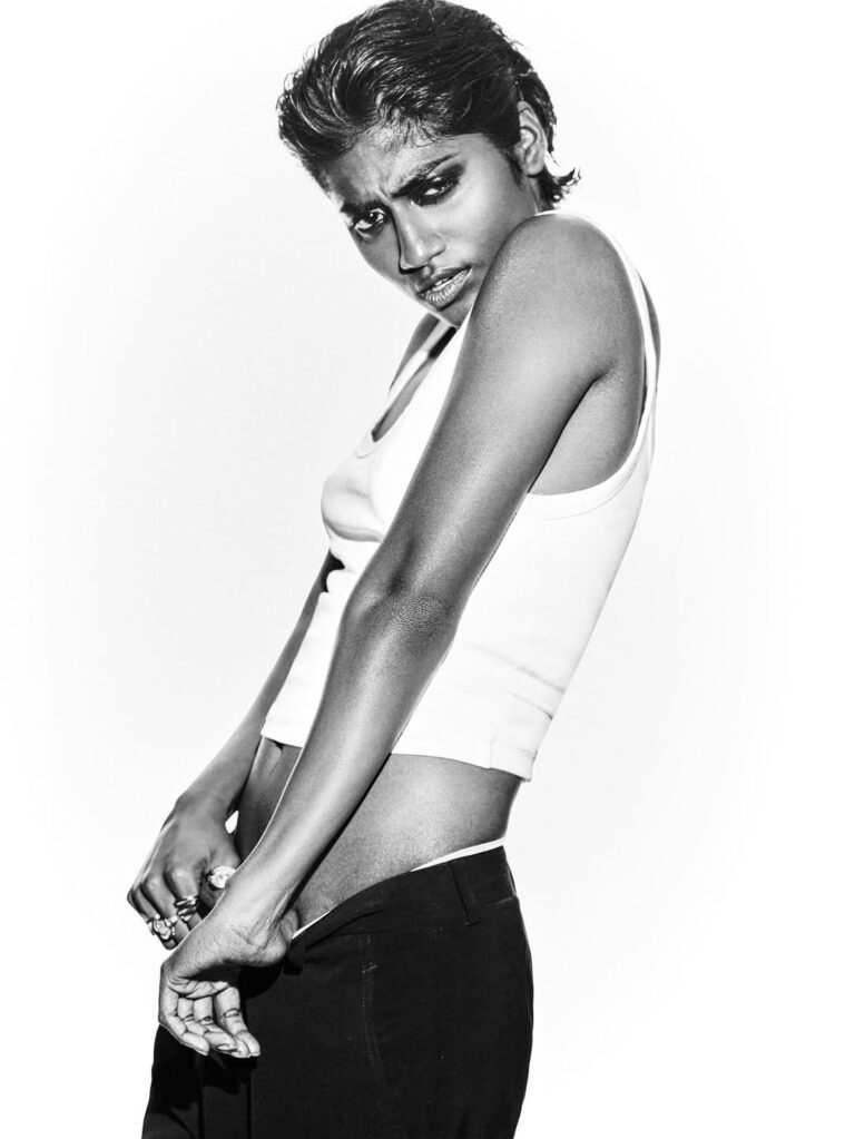 Akhivashna Hitha — model portfolio photo 18 of 35