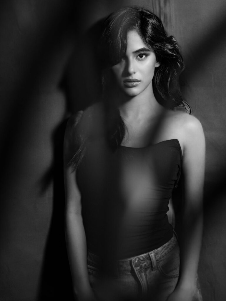 Srushti M — model portfolio photo 20 of 29