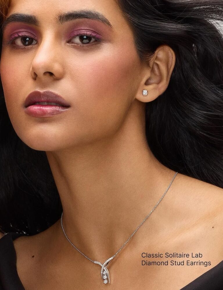 Srushti M — model portfolio photo 23 of 29