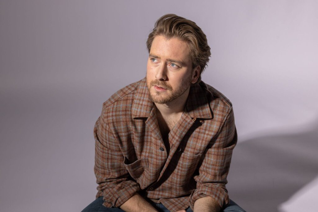 Charlie Petersson (London) — artist portfolio photo 18 of 18