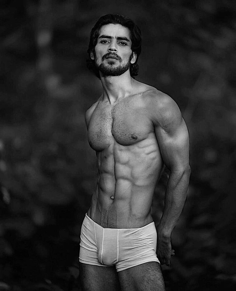 Imrann Ahmad — model portfolio photo 18 of 34