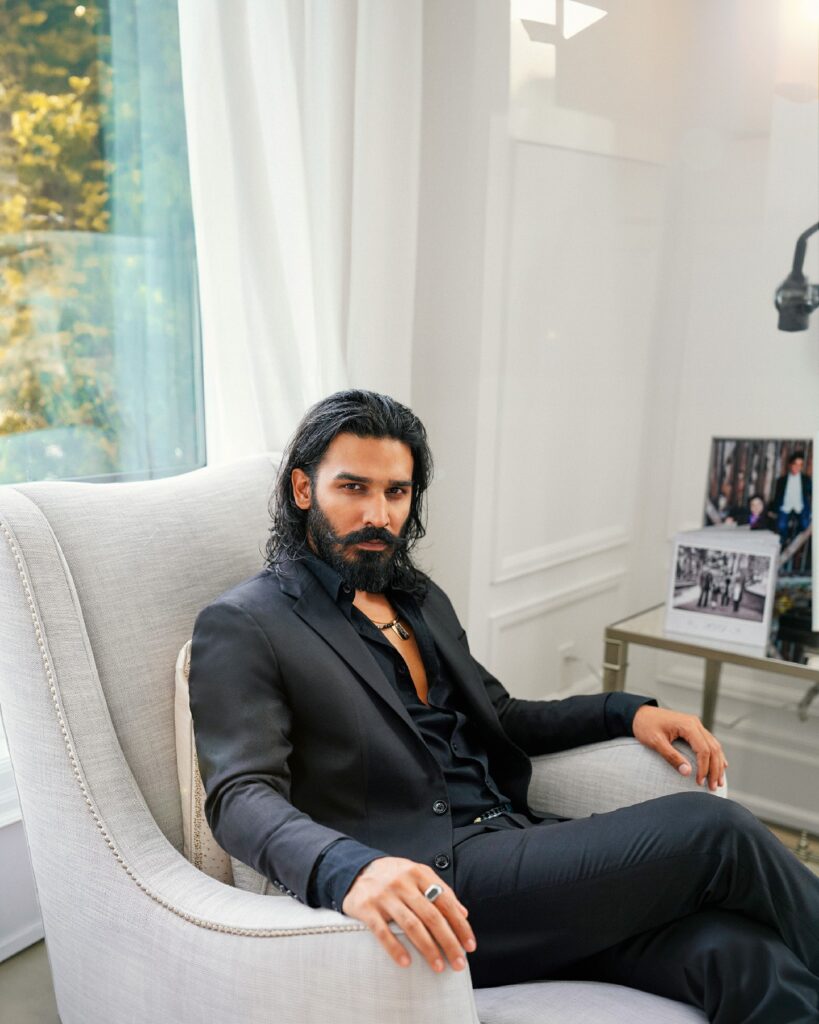 Nitin Chauhan — artist portfolio photo 16 of 27