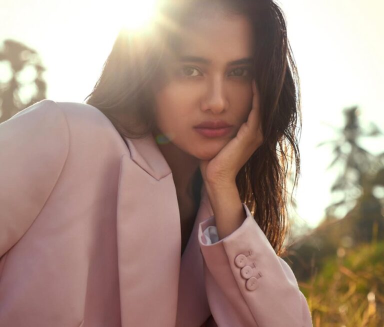 Priyanka Duneja — model portfolio photo 24 of 37