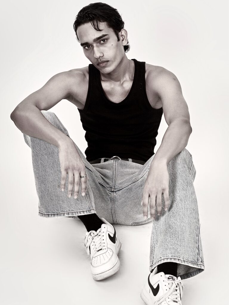 Somu — model portfolio photo 3 of 26