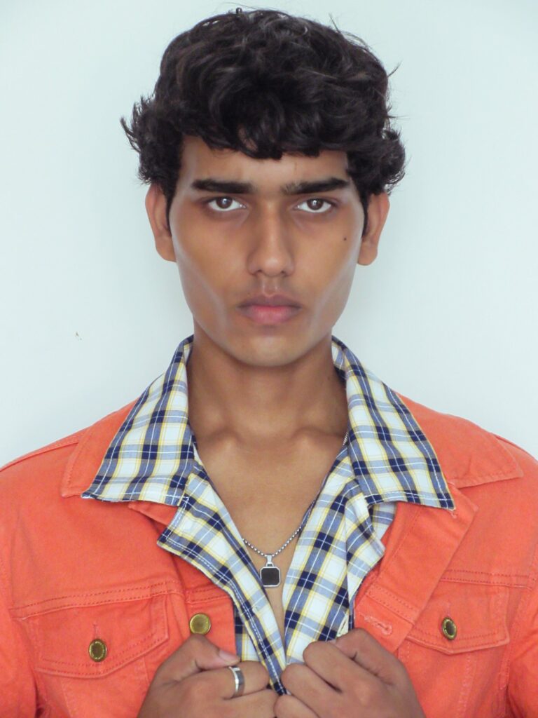 Somu — model portfolio photo 24 of 26