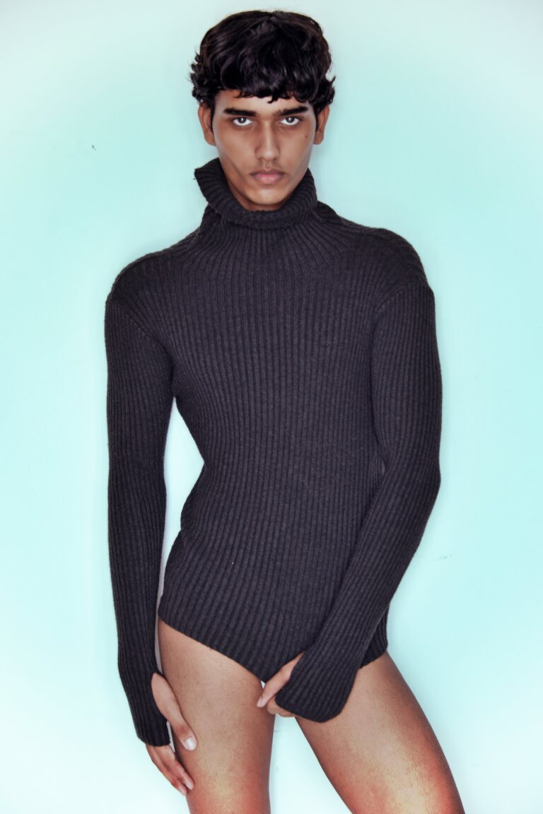 Somu — model portfolio photo 14 of 26