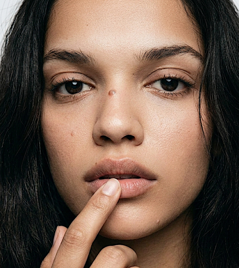 Srushti Gorkhe — model portfolio photo 17 of 24