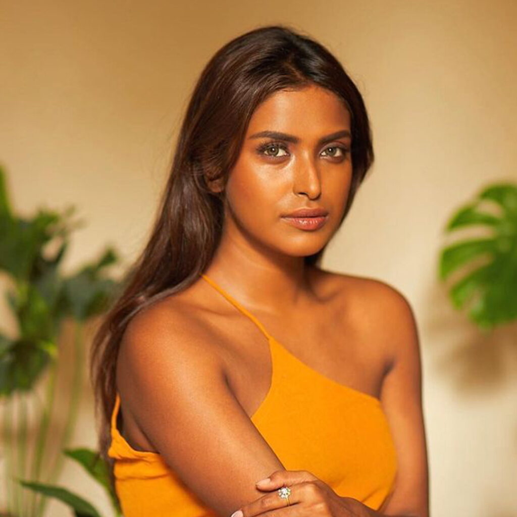 Poulami Das — artist portfolio photo 18 of 20