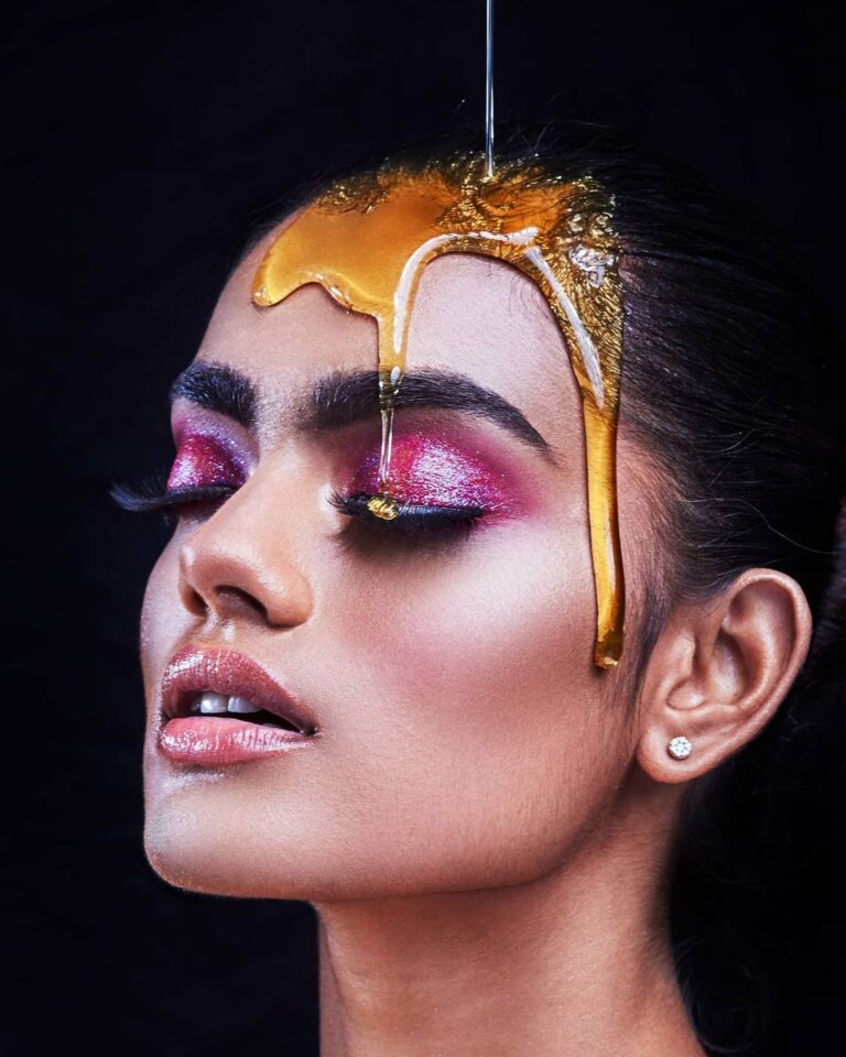 Roshni Sharma — model portfolio photo 27 of 41