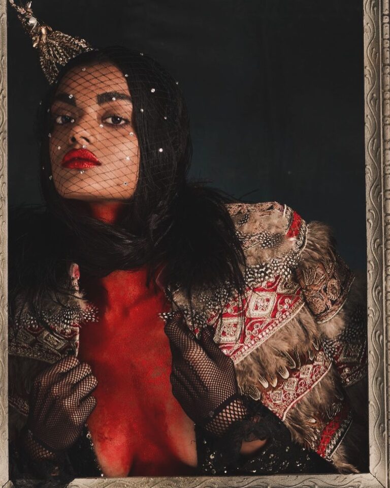 Roshni Sharma — model portfolio photo 28 of 41