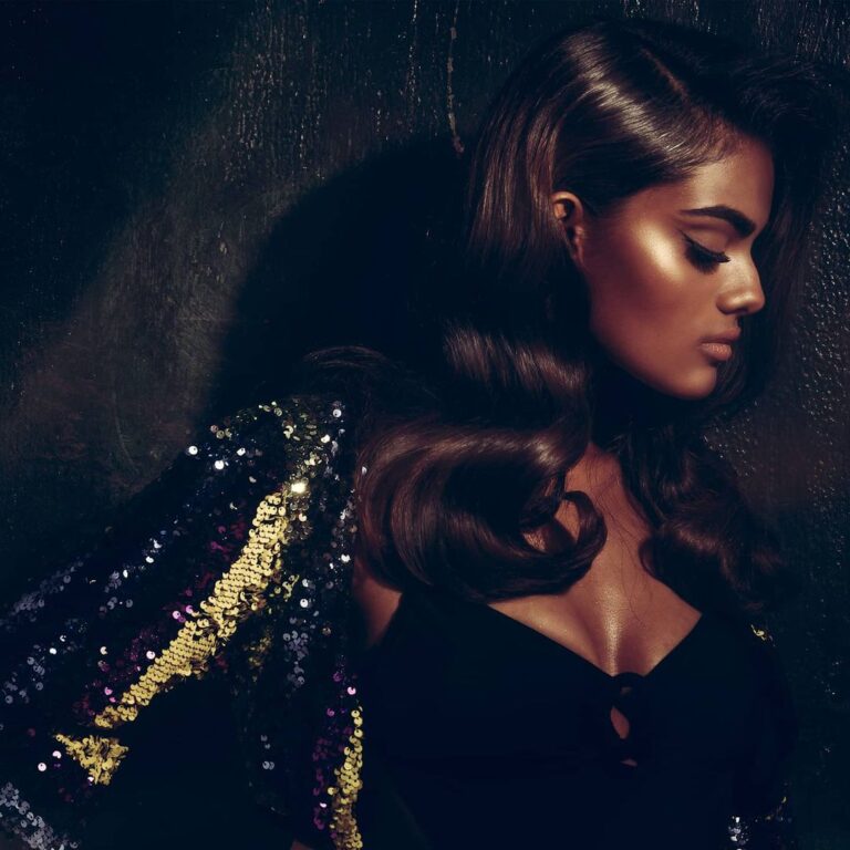 Roshni Sharma — model portfolio photo 40 of 41