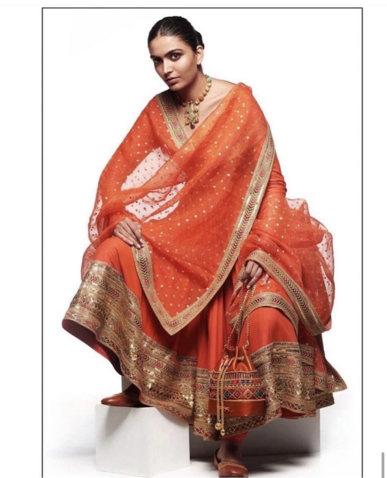 Vishakha Bhardwaj — model portfolio photo 30 of 32