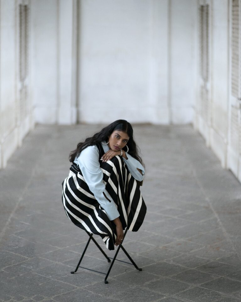 Aditi Anand — model portfolio photo 27 of 34