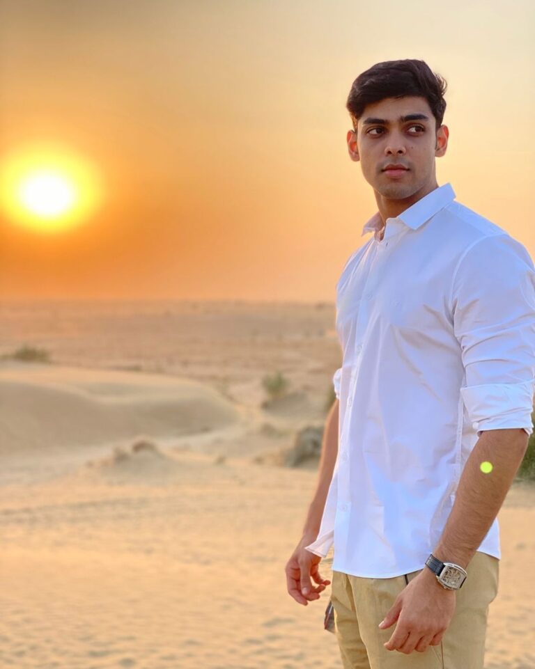Aditya Nanda — model portfolio photo 9 of 12
