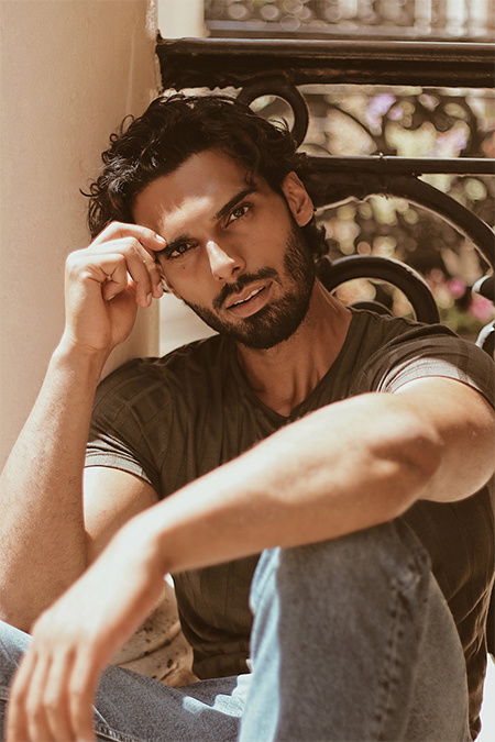 Anuj Singh Duhan — artist portfolio photo 10 of 12