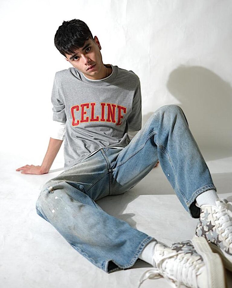 Aryan — model portfolio photo 18 of 23