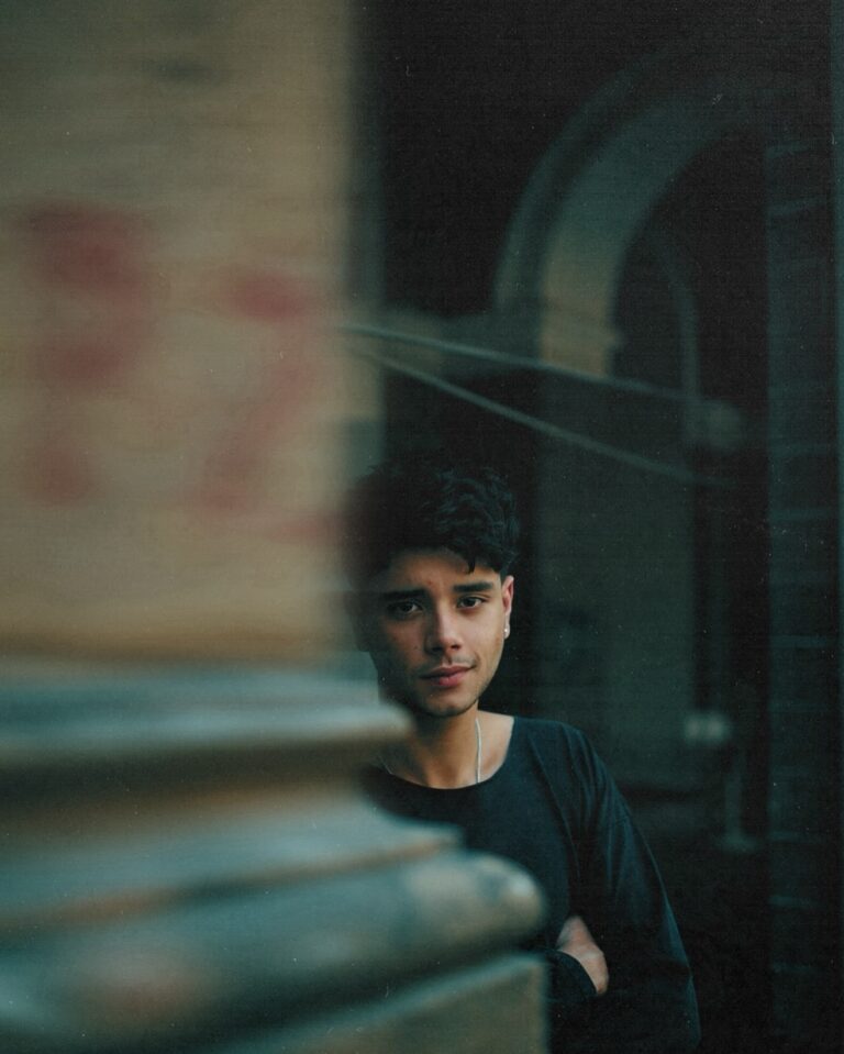 Aryan — model portfolio photo 19 of 23