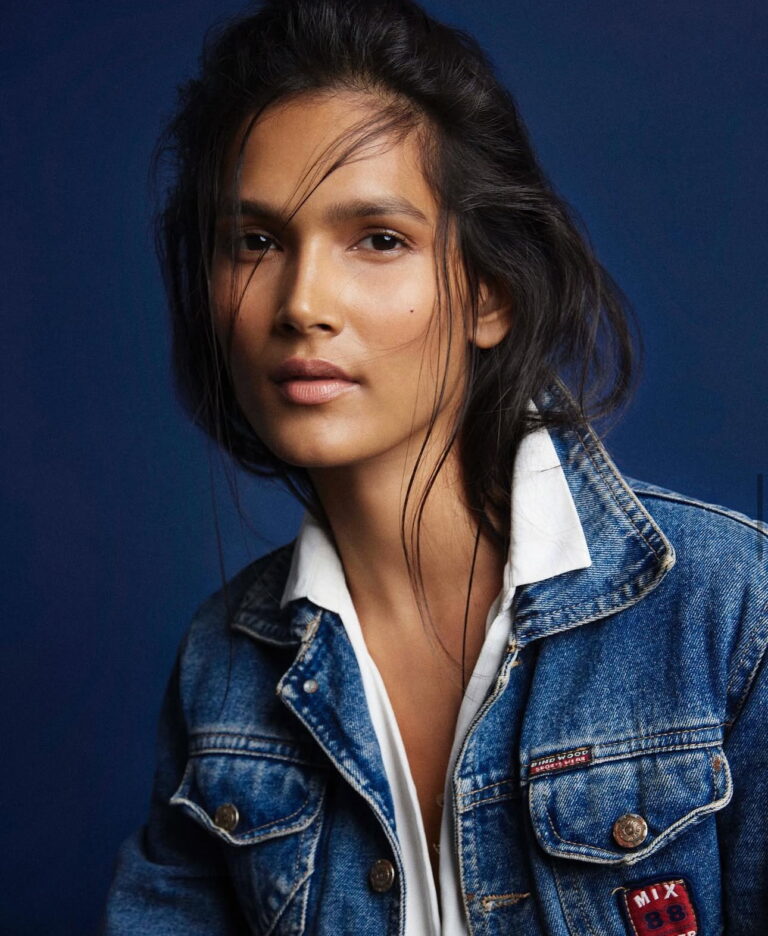 Deepa Biswas — model portfolio photo 30 of 40
