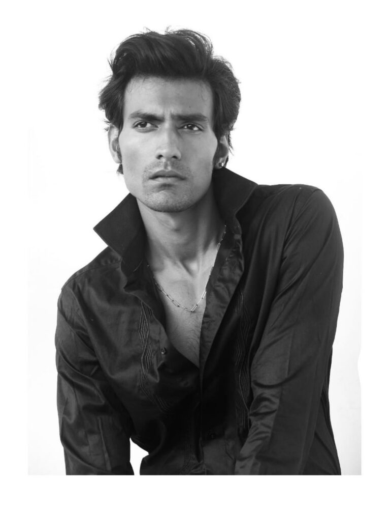 Gaurav Hazare — model portfolio photo 21 of 33
