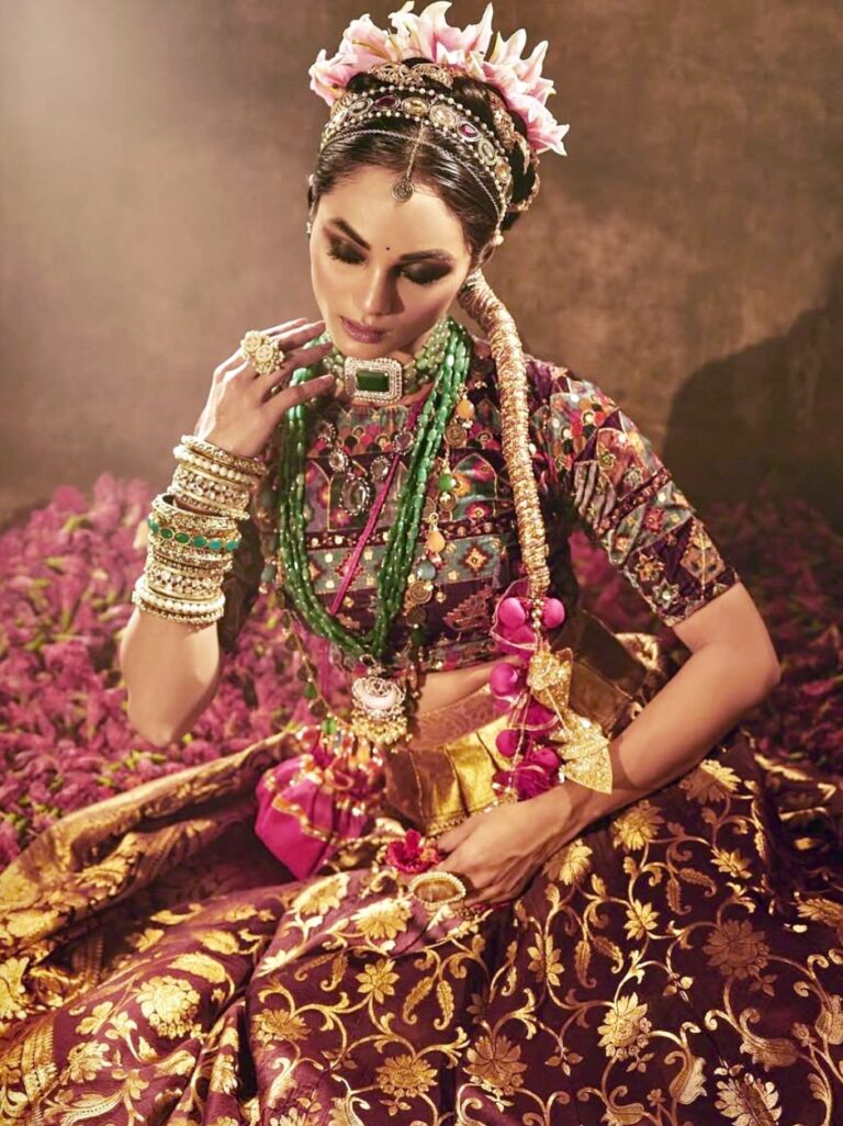 Juhi Ghosh — model portfolio photo 36 of 36