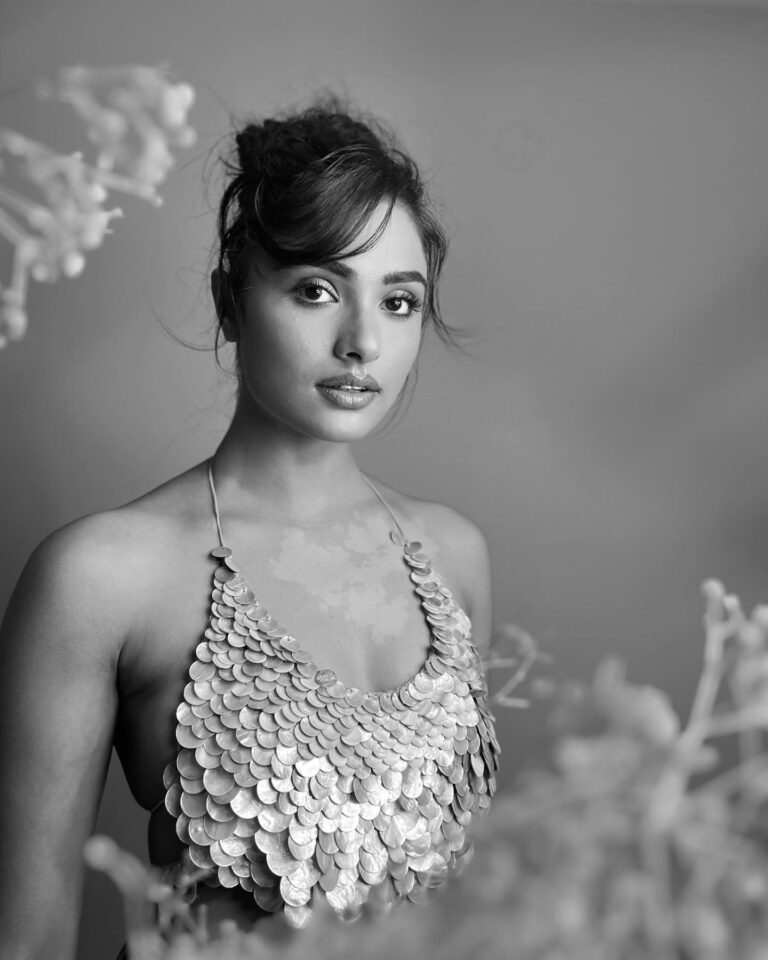 Mandeep — model portfolio photo 23 of 27