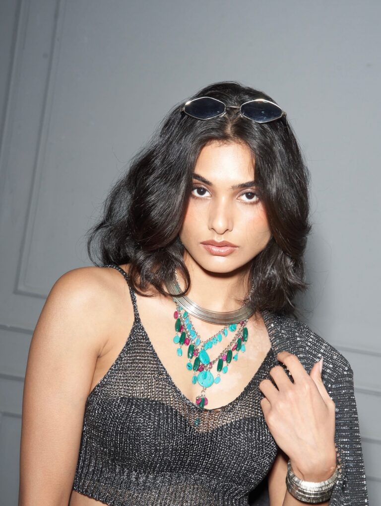 Mandeep — model portfolio photo 24 of 27