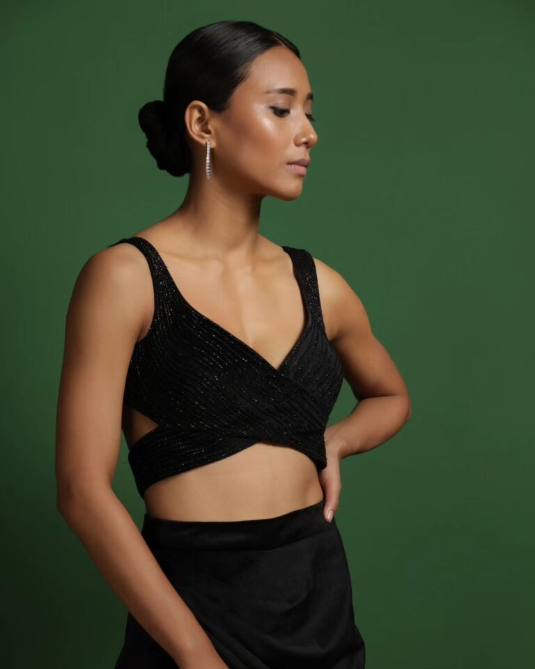 Sujata Rani — model portfolio photo 24 of 37