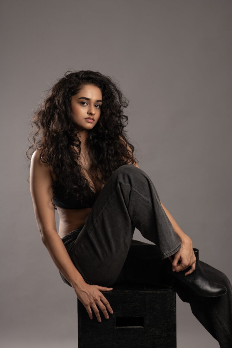 Tanishta — model portfolio photo 2 of 19