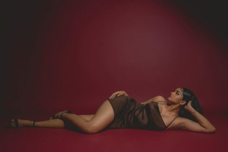 Tanishta — model portfolio photo 10 of 19
