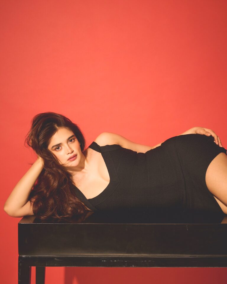 Kanchi Bhansali — model portfolio photo 19 of 23