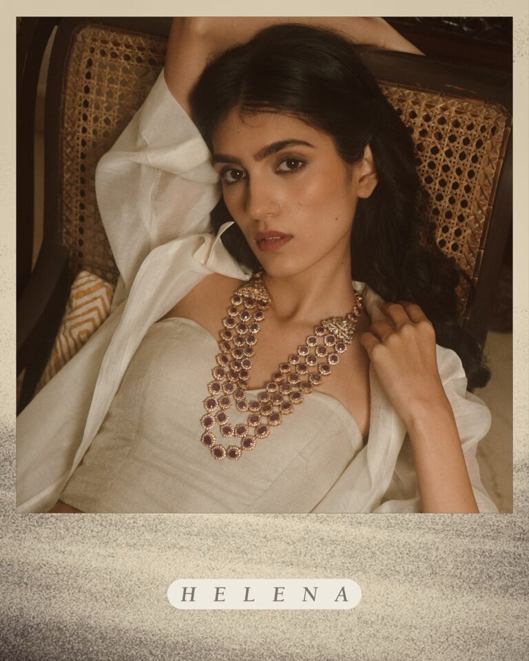 Vidushi Katare — model portfolio photo 11 of 17