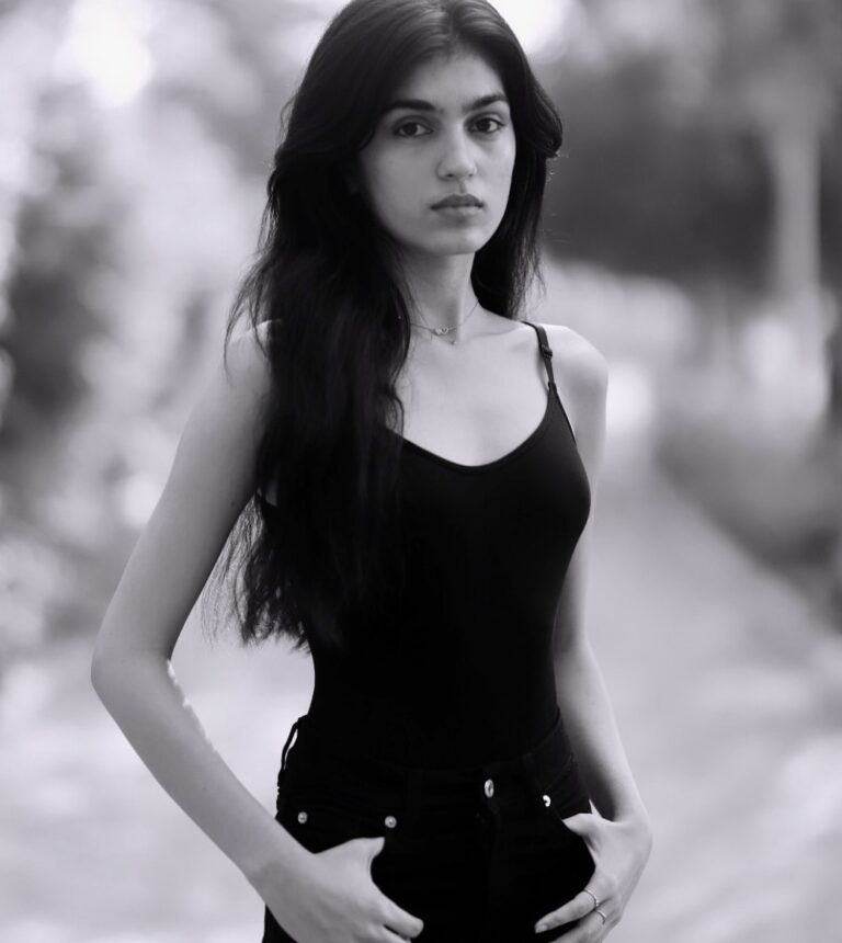 Vidushi Katare — model portfolio photo 15 of 17