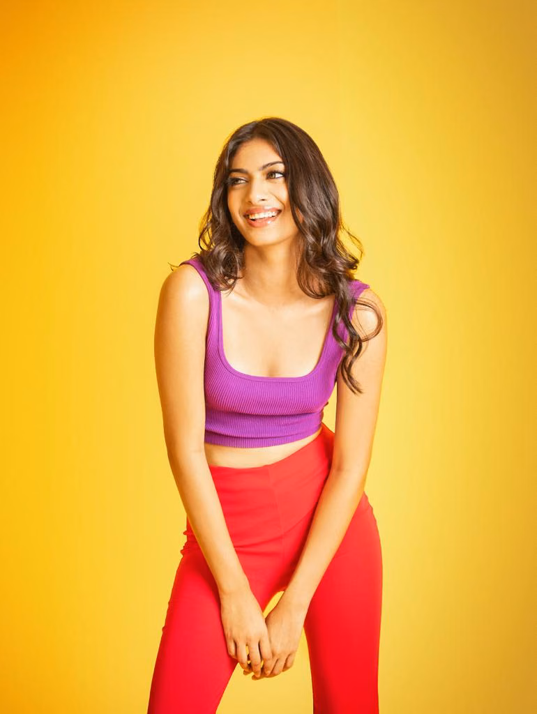 Arshya C — model portfolio photo 4 of 42