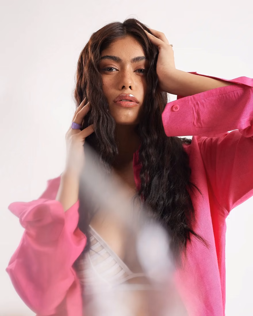 Gaurika Vashisth — model portfolio photo 5 of 42