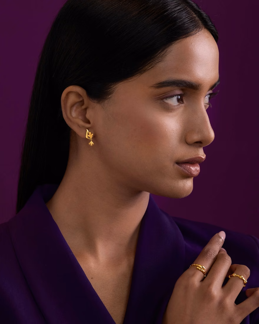 Grizel — model portfolio photo 4 of 28