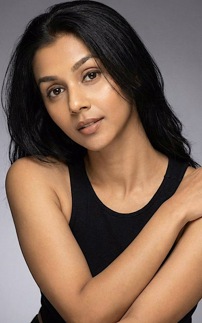 Neha Patil — model portfolio photo 4 of 47