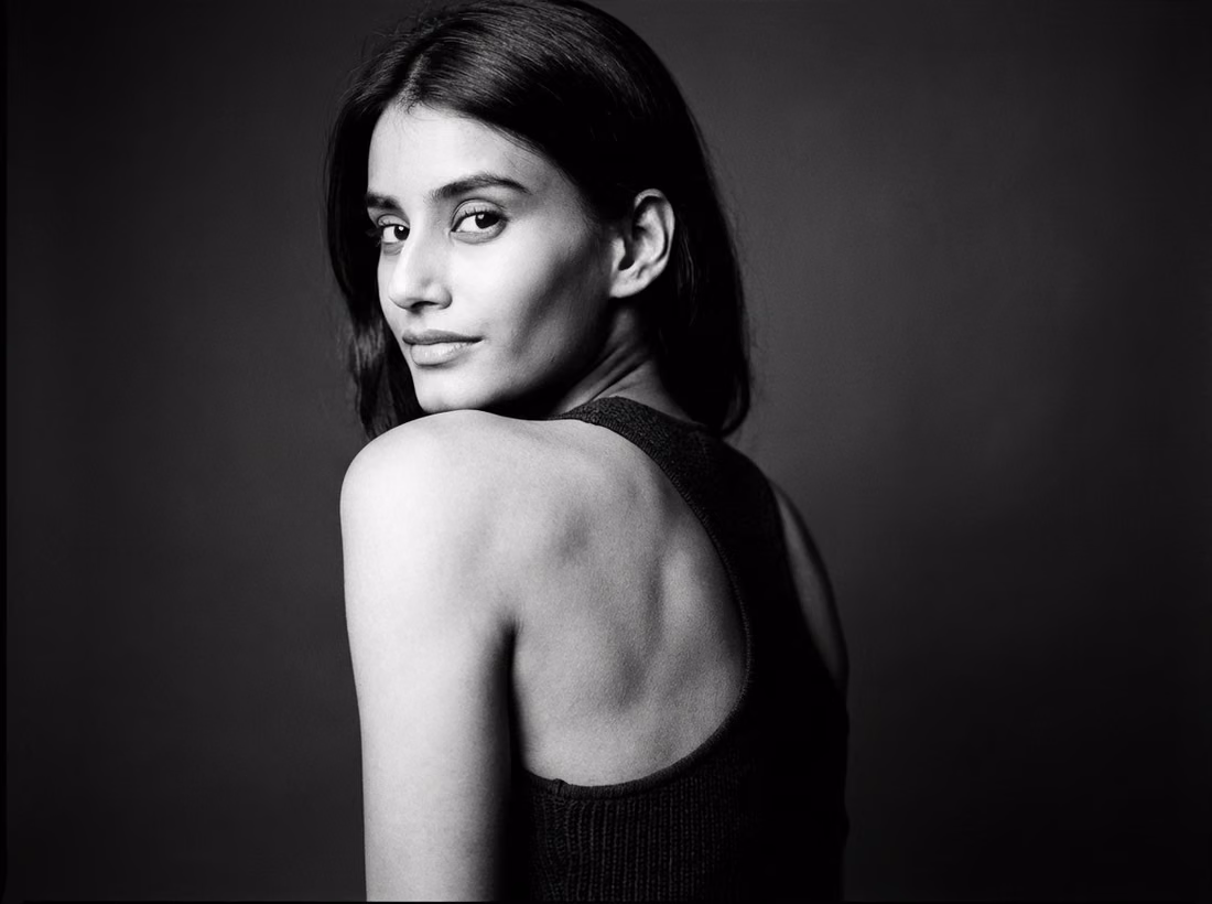 Barbie Mishra — model portfolio photo 1 of 29