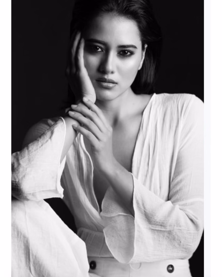 Priyanka Duneja — model portfolio photo 30 of 37