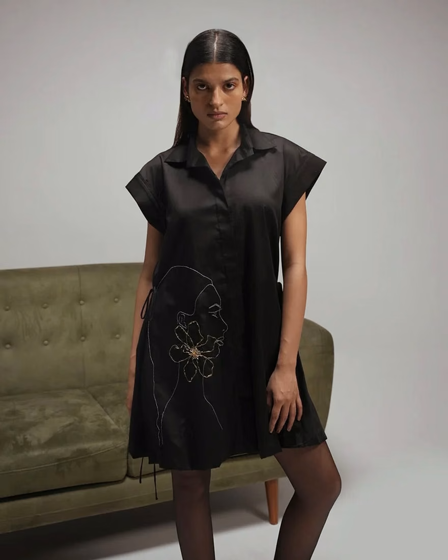 Rumani Sharma — model portfolio photo 4 of 30