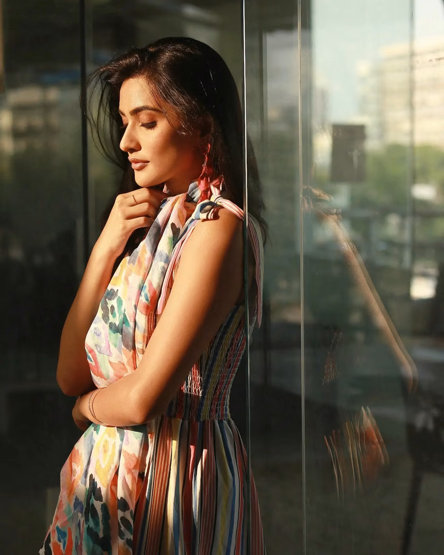 Sanchi — model portfolio photo 7 of 24