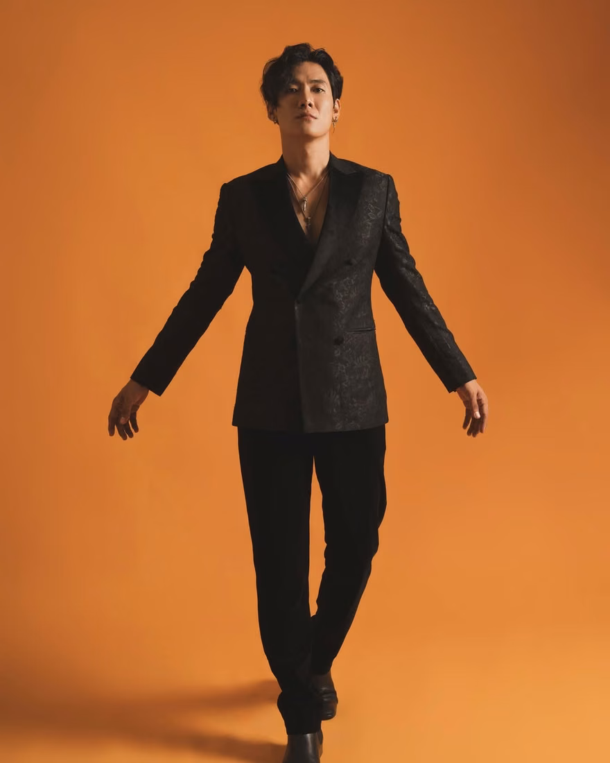 Zander — model portfolio photo 6 of 29